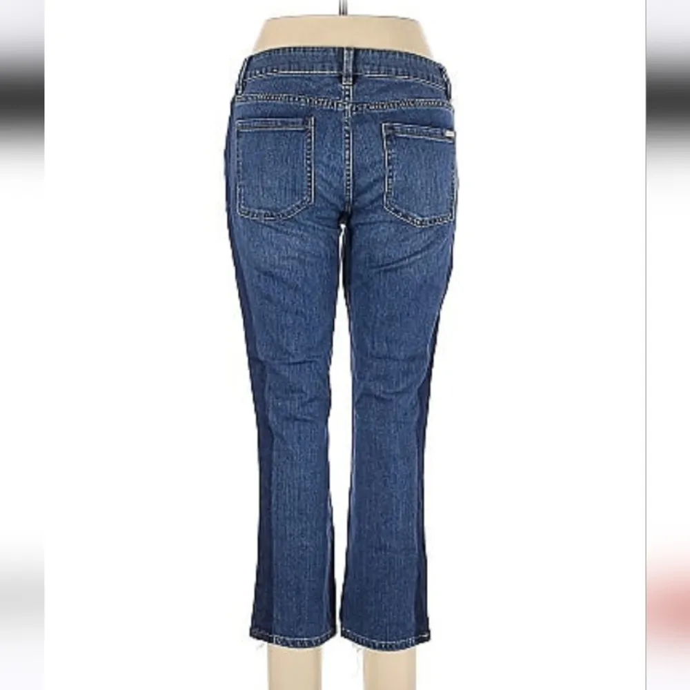 🛍 White House Black Market Frayed Hem Super Cute Jeans 💕 👖 - Size 10 - Image 2