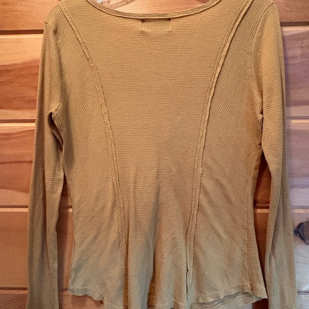 Comme Toi…gold/tan Fitted Long Sleeve Buttoned Blouse size M Tan Size M - Image 6