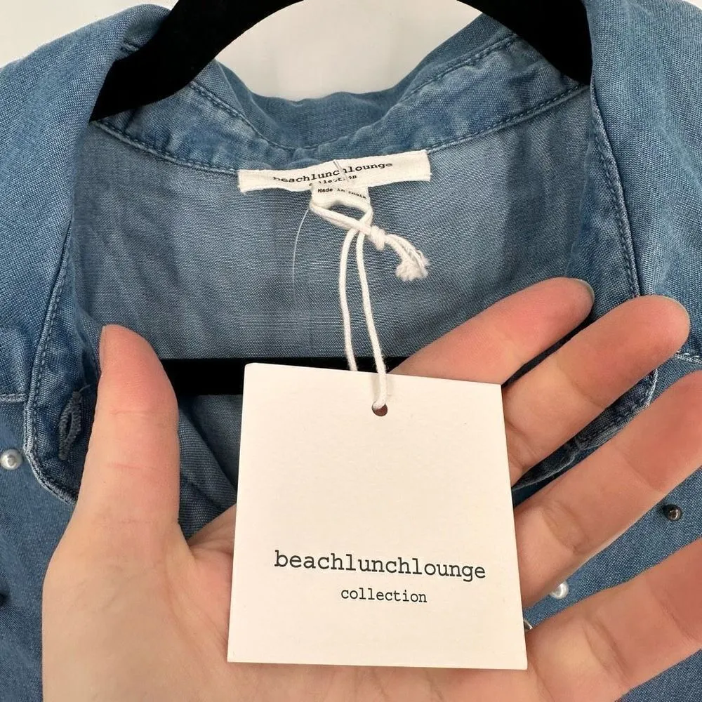 NWT BeachLunchLounge Adria button down Pearls Chambray‎ Top Blouse Shirt Small - Image 7
