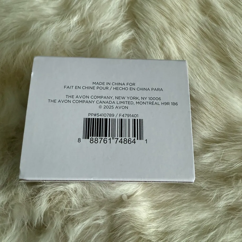 Avon Circle of Elegance Hematite Glass Stone Pendant Necklace Gold - Image 4