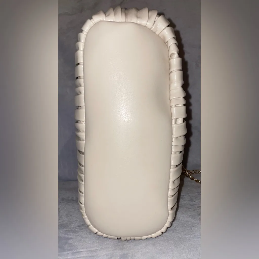 Urban Expressions NWT Knotted Pleated Oatmilk Cream Satchel Crossbody - Image 5