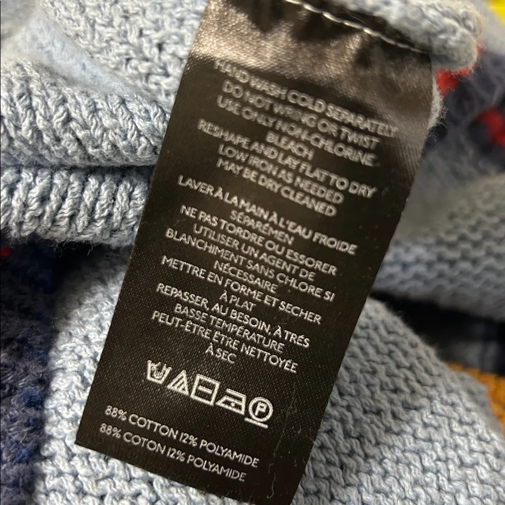 BCBG Blue Crewneck Pullover Style Distressed Sweater(Size. Medium) - Image 9