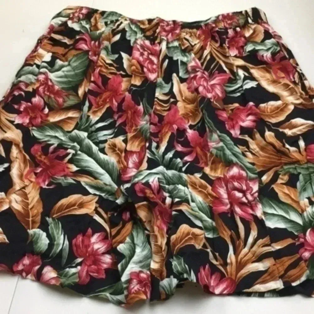 Bentley ladies shorts S Pink - Image 16