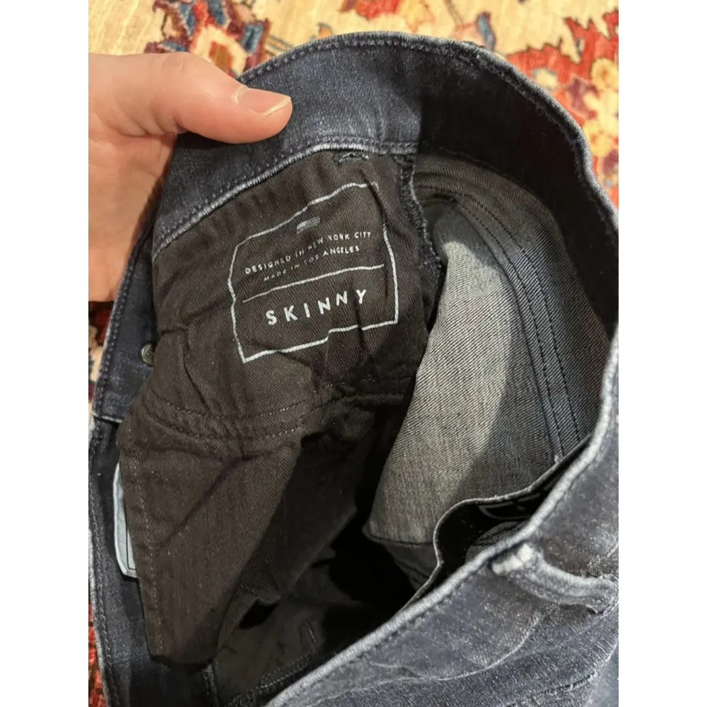 Women’s Ayr Quiet Luxury Dark Wash Denim Skinny Jeans Size 24 - Image 8