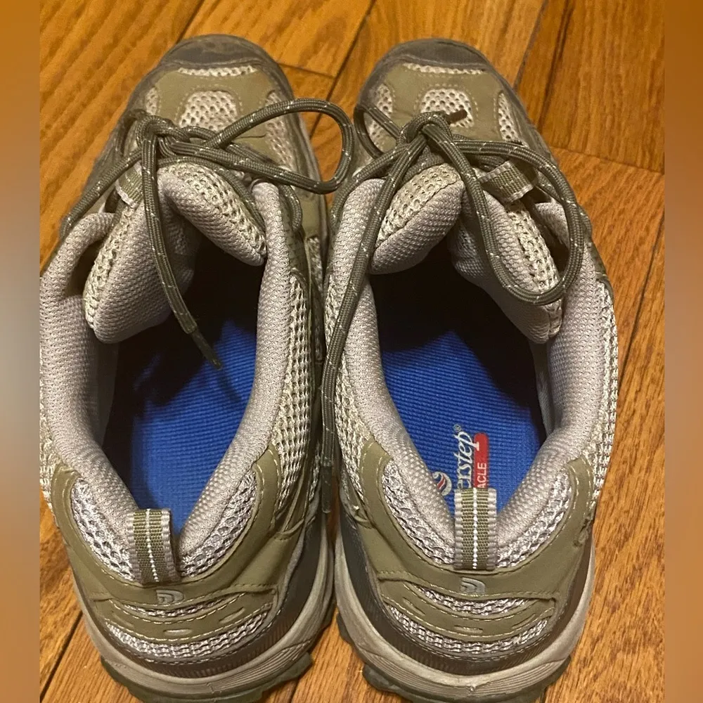 The North Face XCR Gore Tex Trail Grip Hiking Boots Womens Size 8.5 Gray Green - Image 3