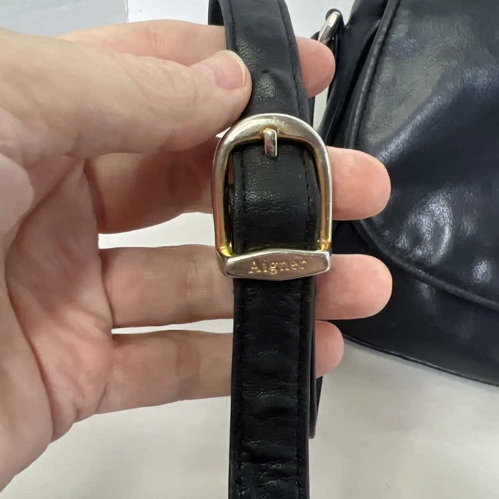 Vtg Etienne Aigner Women's Shoulder Bag Purse Black Genuine Leather Brass Logo - Image 3