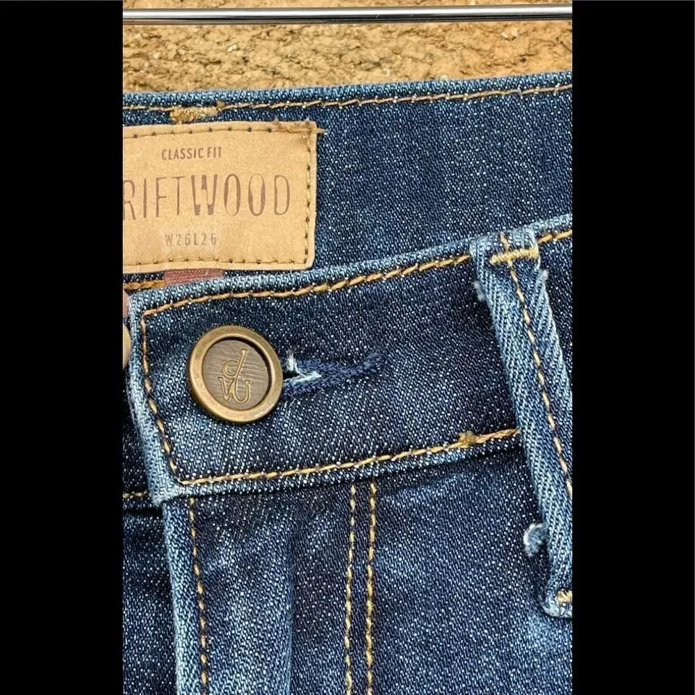 Driftwood Amelia Skraight Crop Classic Fit Frayed Step Hem Ankle Jeans size 26 - Image 4