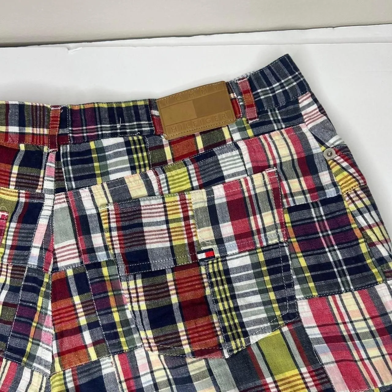 Vintage Y2K 2000’s retro Tommy Hilfiger classic fit plaid shorts in red blue - Image 4