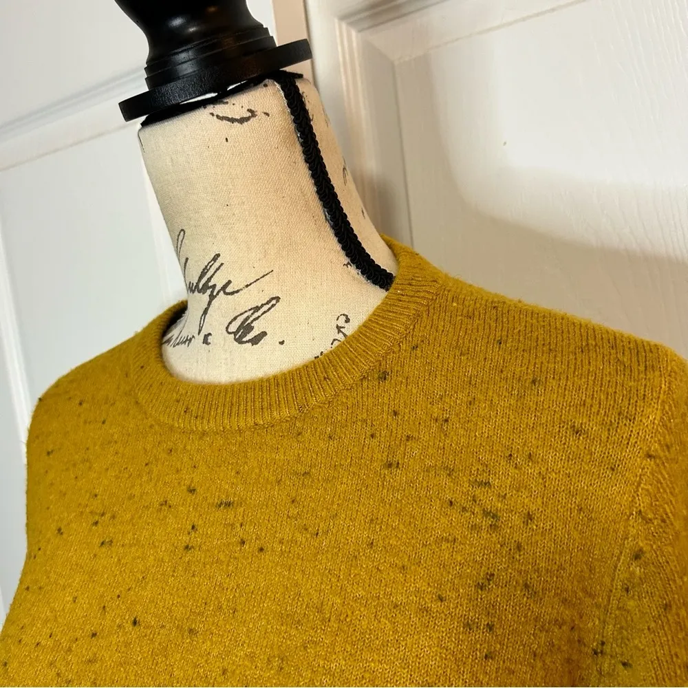Old Navy Crew Neck Sweater - Image 3
