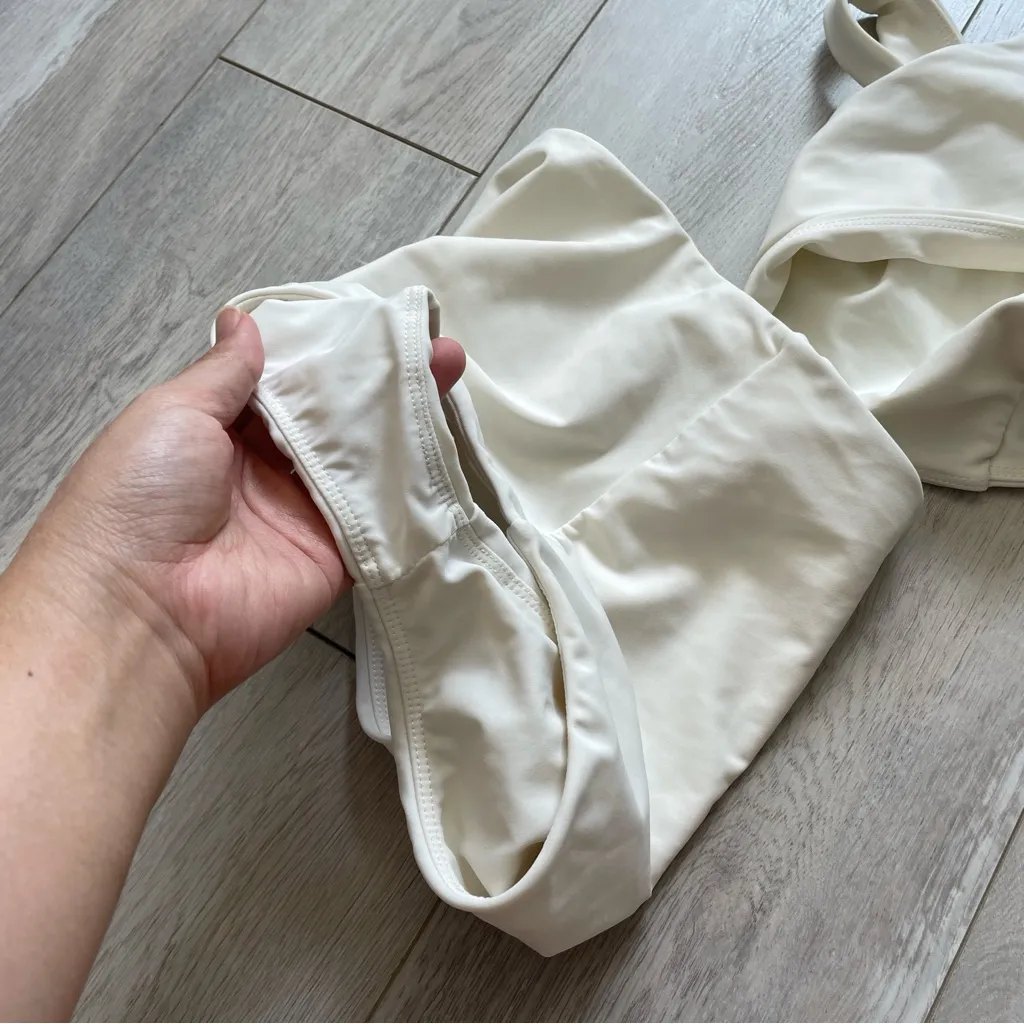 Mikoh Bikini Swimsuit queensland 2 off shoulder high rise  womens Cream small - Image 4