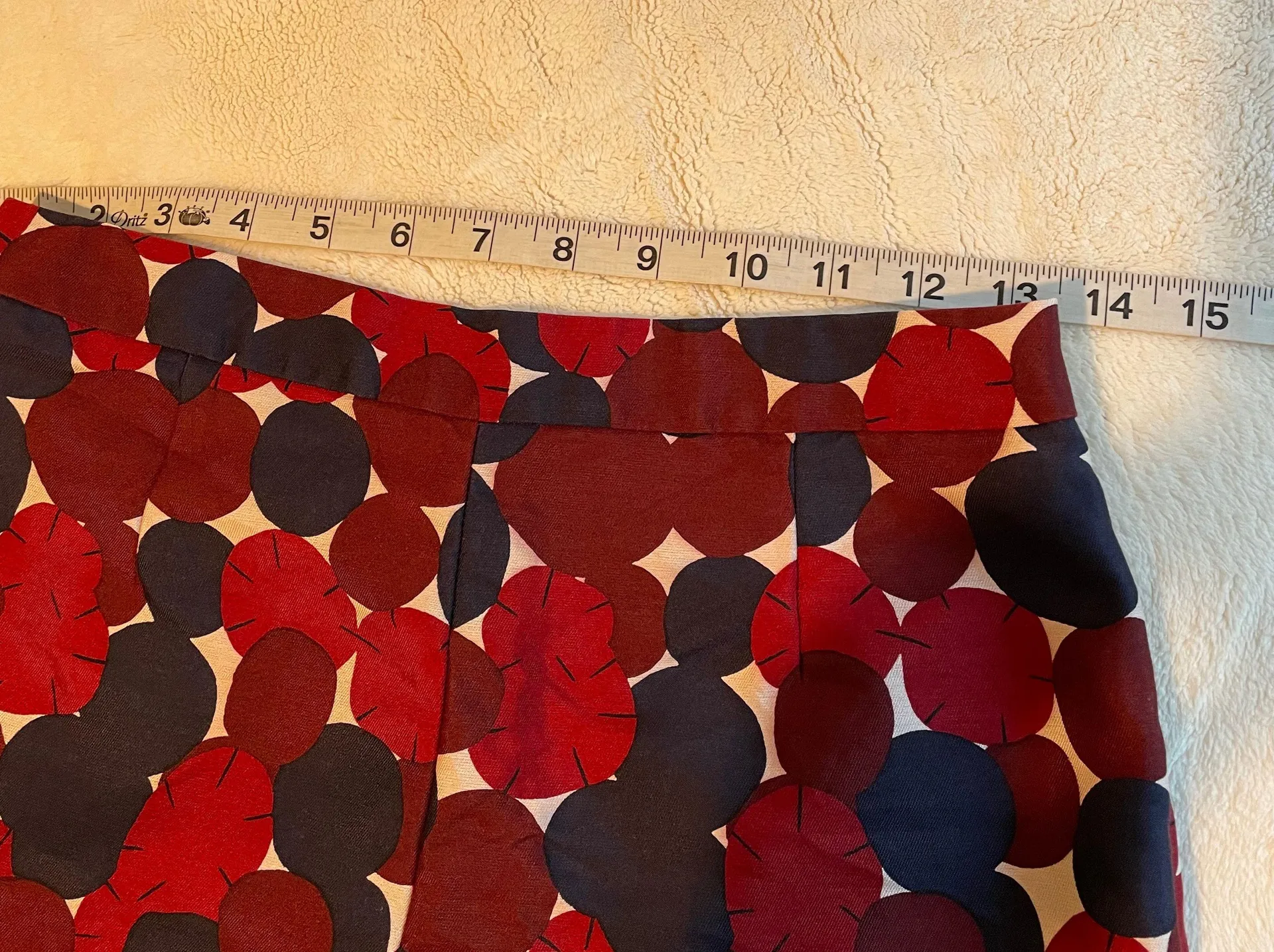 DVF circle print high waisted shorts - Image 3