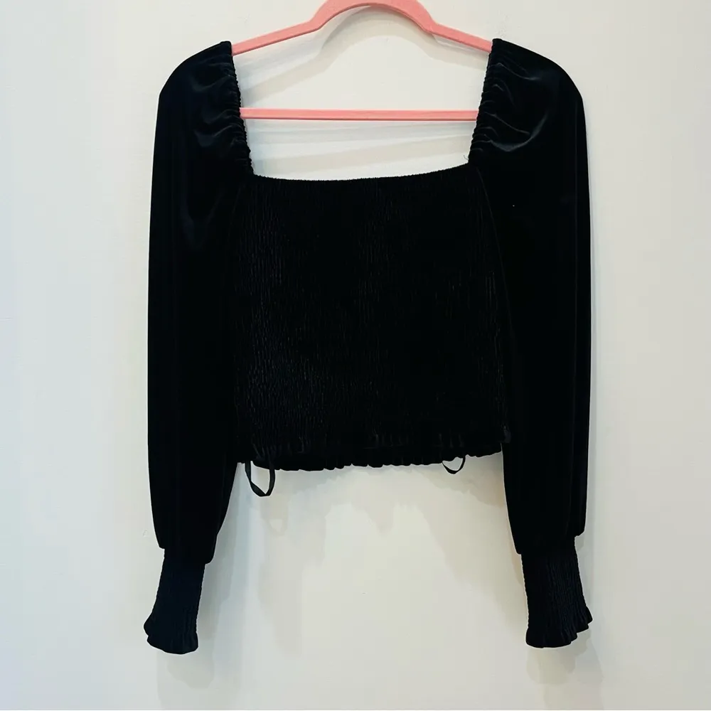 Gianni Bini Velvet Square Neck Smocked Balloon Sleeve Blouse  Black Sz m… - Image 2