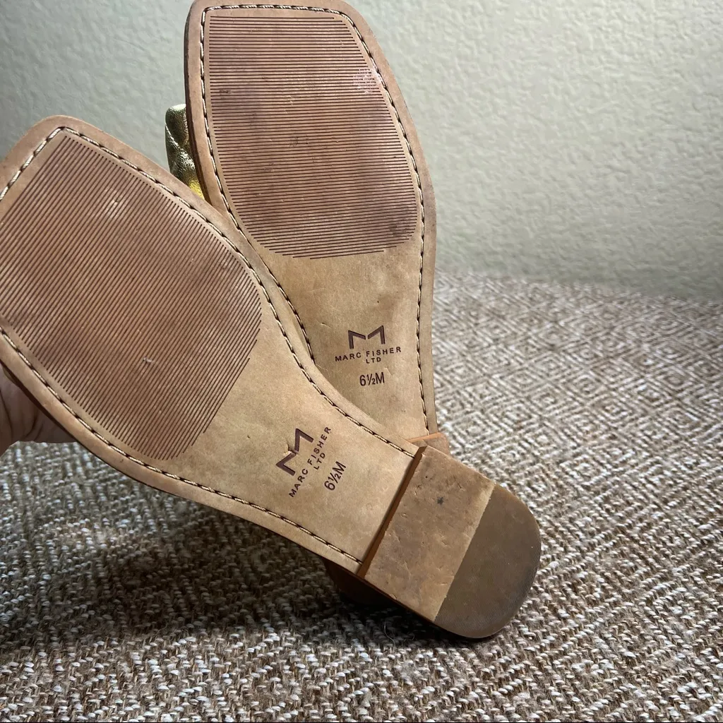 Marc Fisher Womens Leather Gold Metallic Puff Square Toe Sandals Sz 6.5M Boho - Image 5