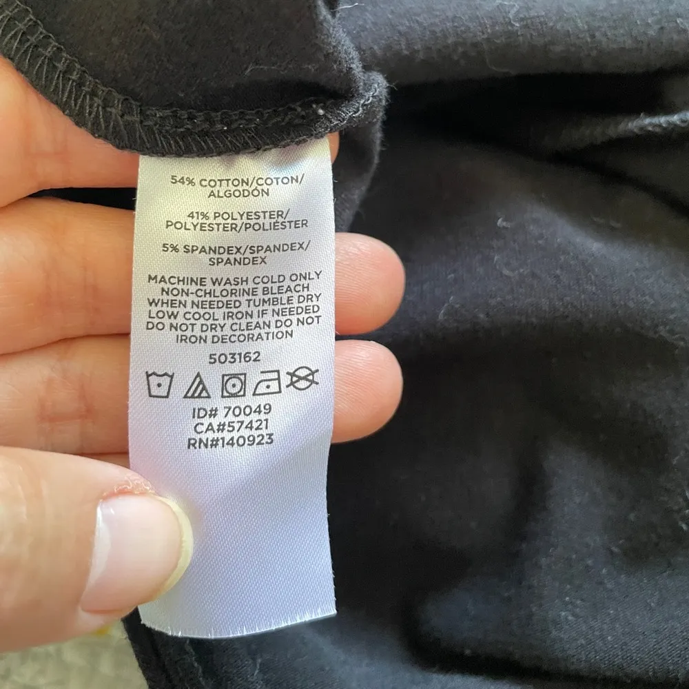 Loft  V-Neck Tank Bodysuit Black (XSmall) - Image 4