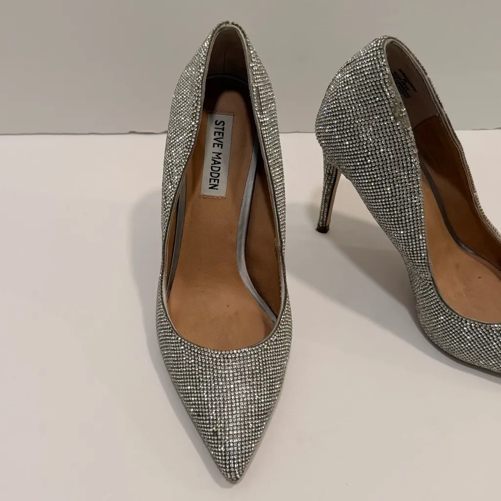 Steve Madden Daisie Crystal Rhinestone Heels - Size 8 - Image 4