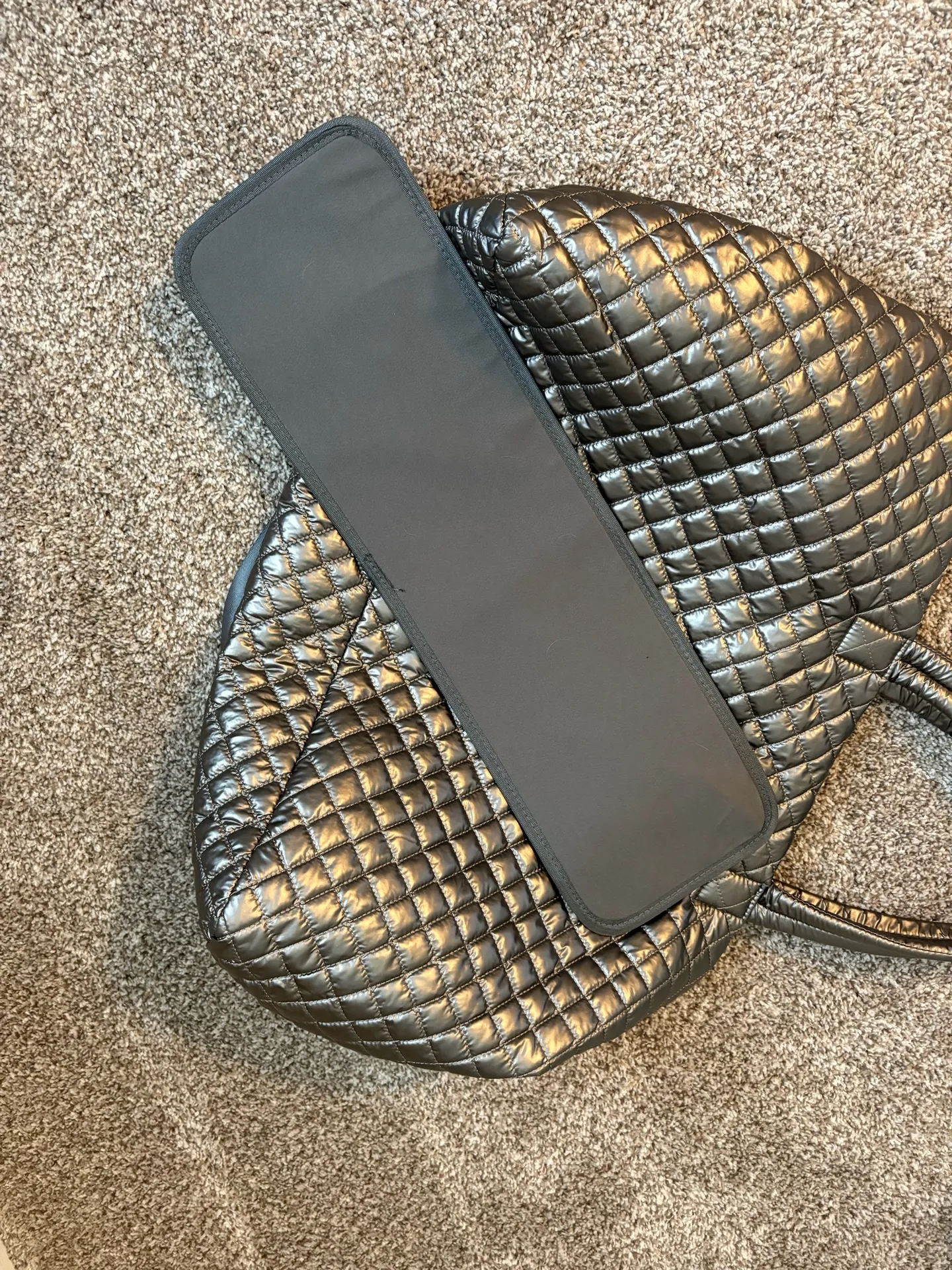 Quilted Metallic Weekender Bag - Image 6