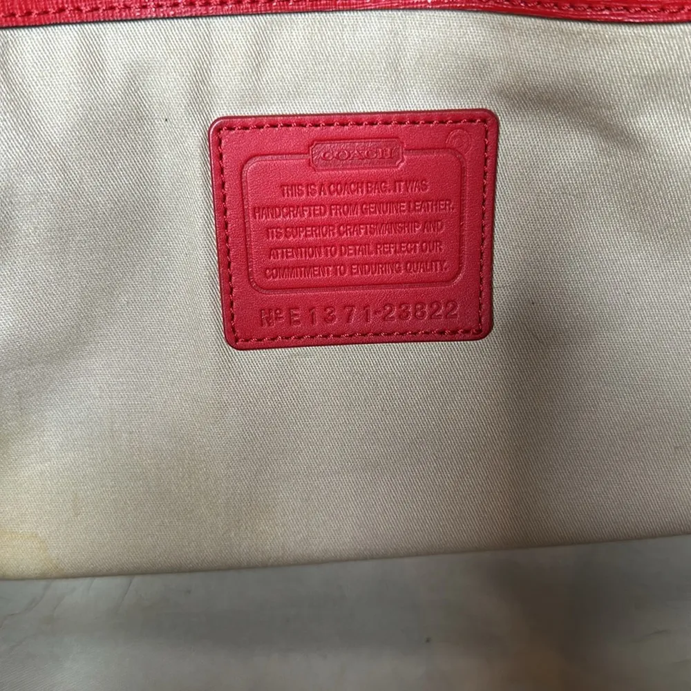 Coach store in Saffiano Leather - Image 6