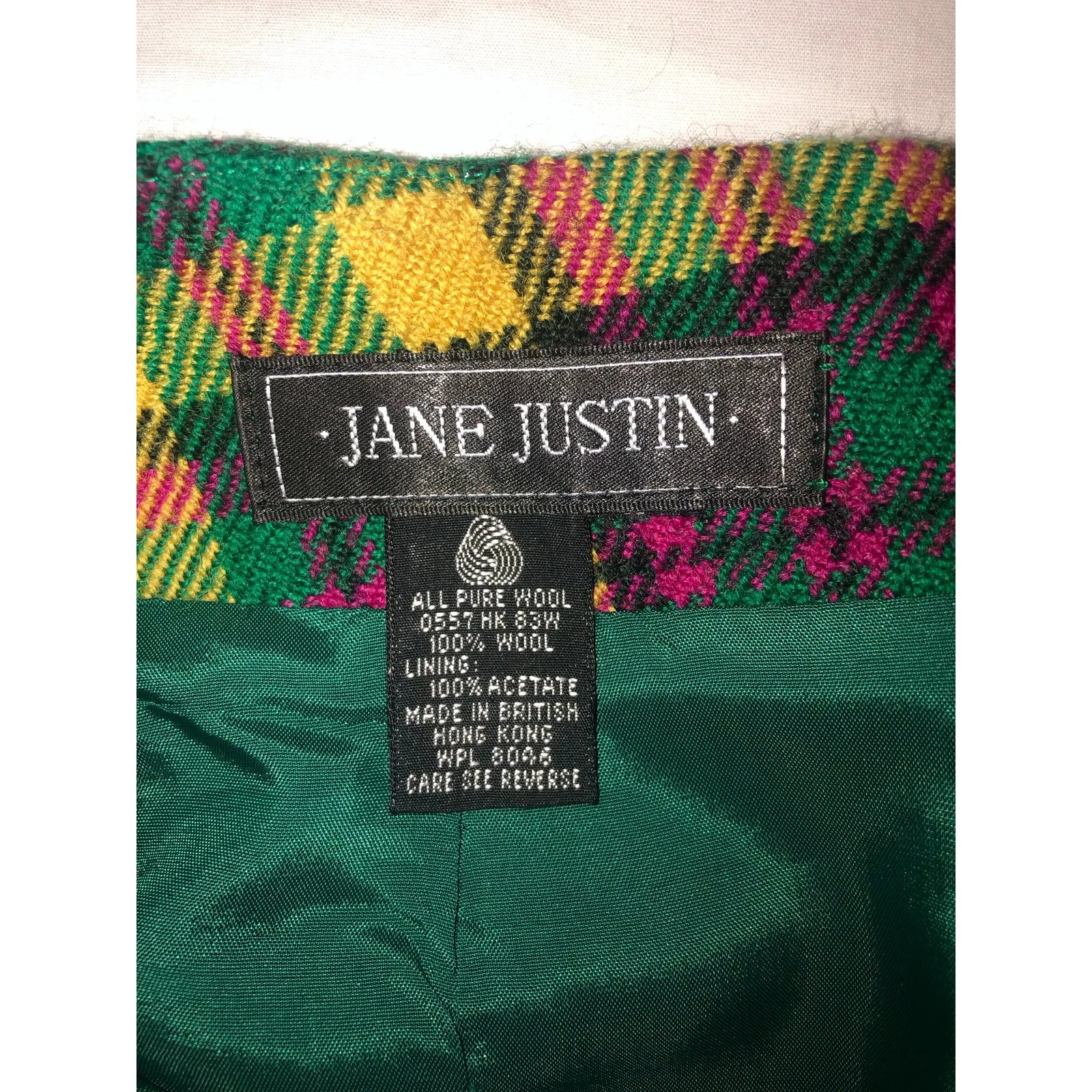 Plaid Wool Skirt Size XS Pencil Vintage Schoolgirl Twee Preppy Green Red Gold - Image 3