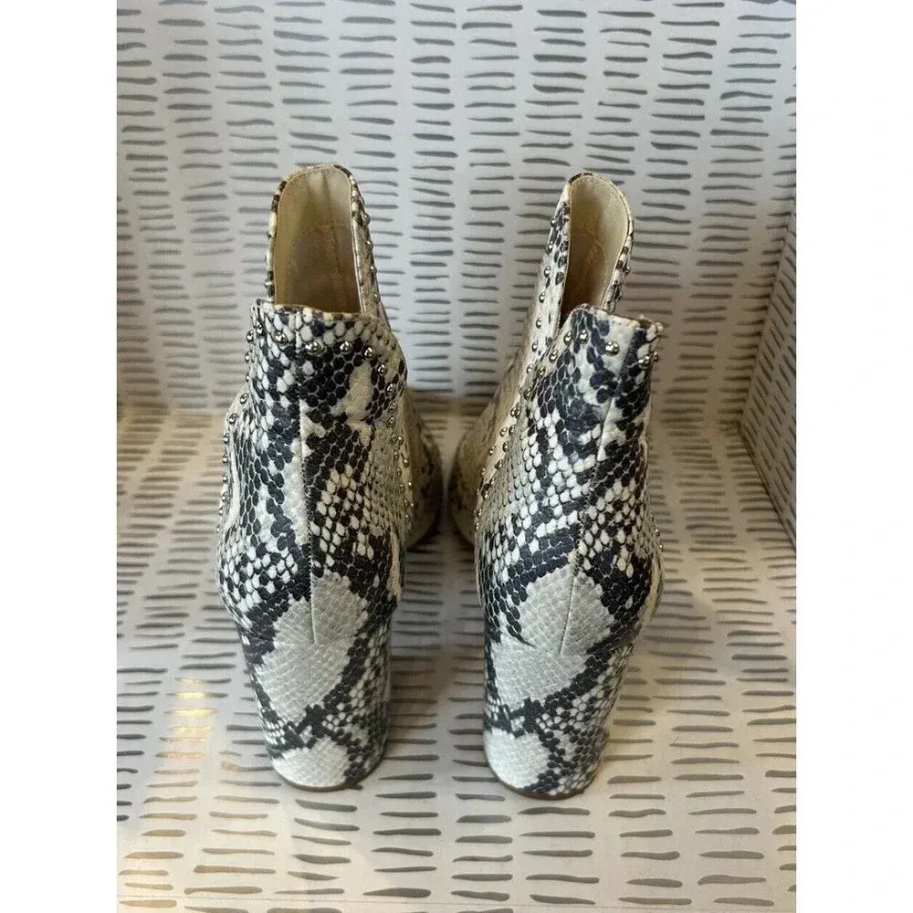 Steve Madden Rockstar Booties Side‎ Cut Out Silver Studs Women’s Size 10 - Image 3