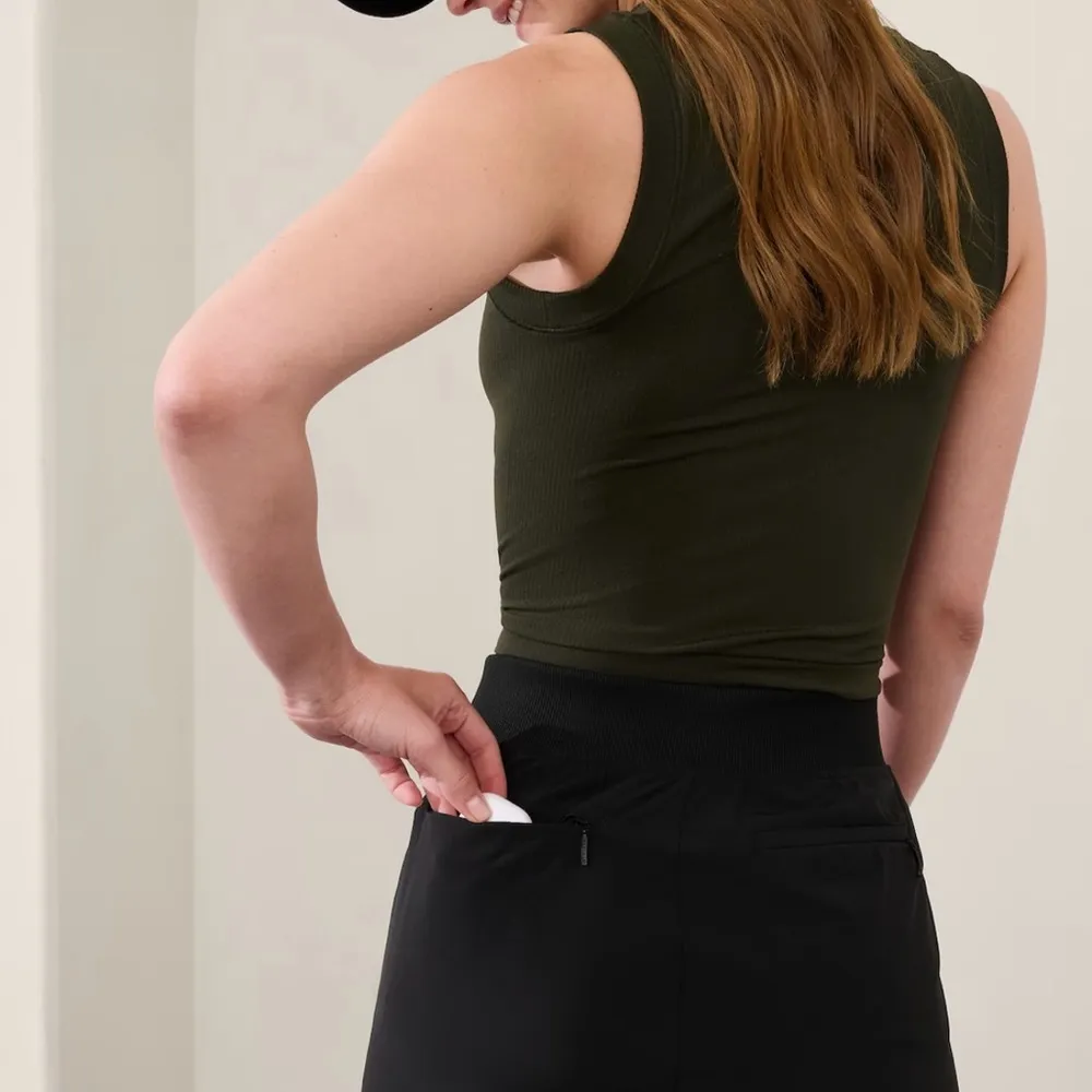 Athleta Brooklyn Mid Rise Ankle Pant Womens Size 4P Black Travel Work Stretch - Image 5