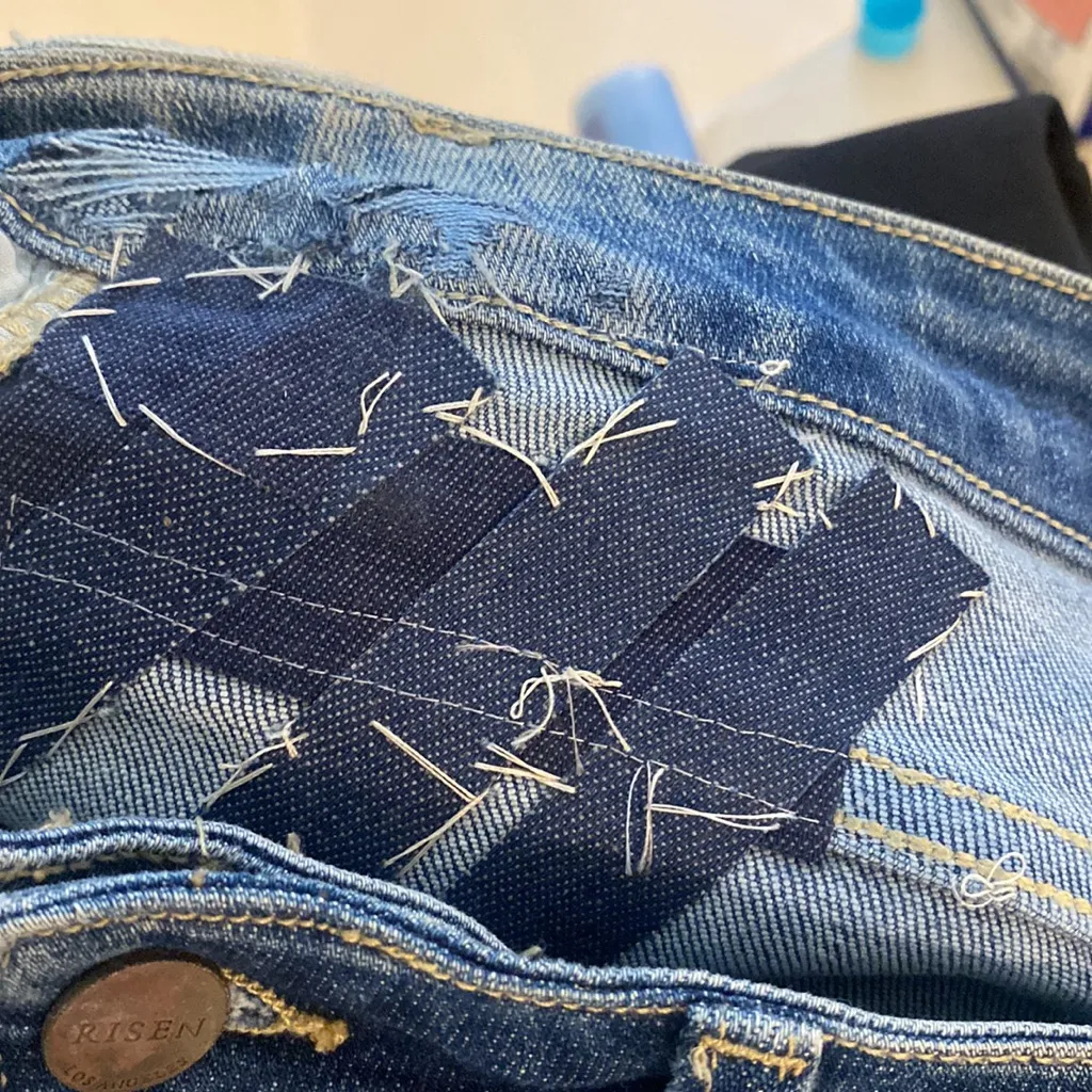 RISEN TWO TONE STRETCH DENIM MINI SKIRT - Image 7