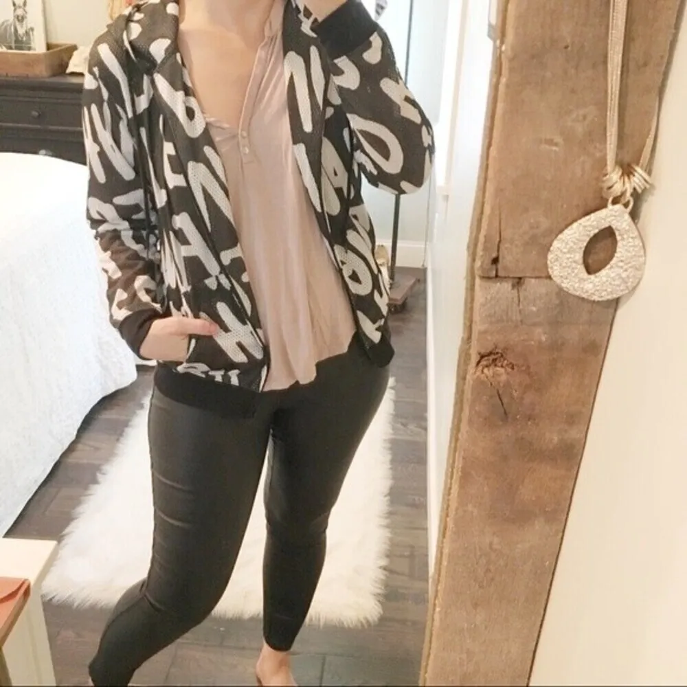 DEFECTIVE STRUCT medium graffiti hooded jacket - Image 4