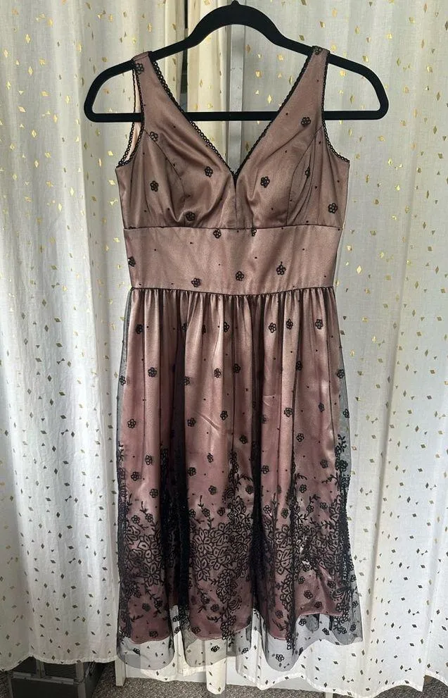 Adrianna Papell Intricate Beading Mesh Netting Overlay Lace Cocktail Dress 4 - Image 2