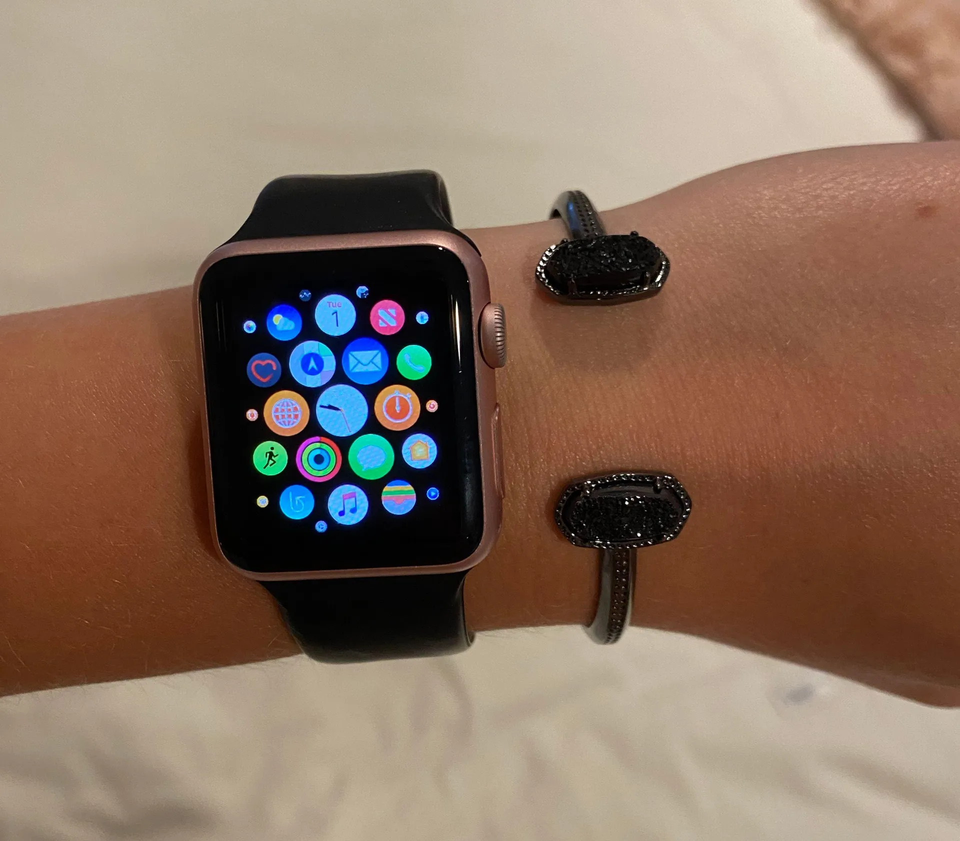 Kendra Scott Elton Cuff Bracelet - Image 2