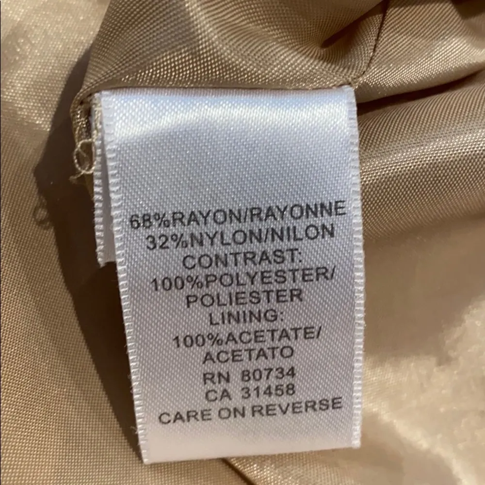 BCBG MaxAzria gold dress with beading - Image 9