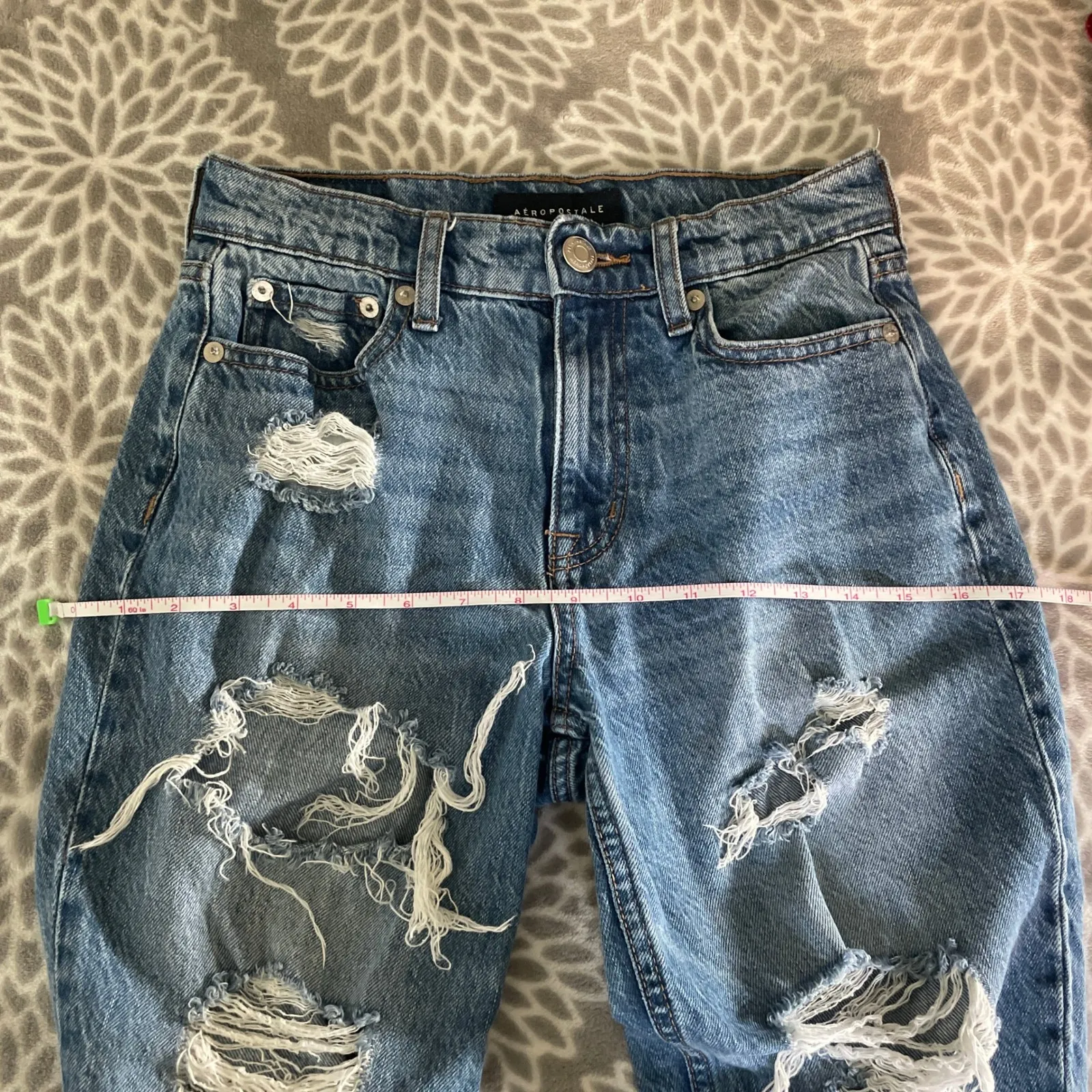 Aeropostale Mom Jeans sz 00 Distressed Ripped Cropped Straight Leg‎ Emo Punk Y2K - Image 7