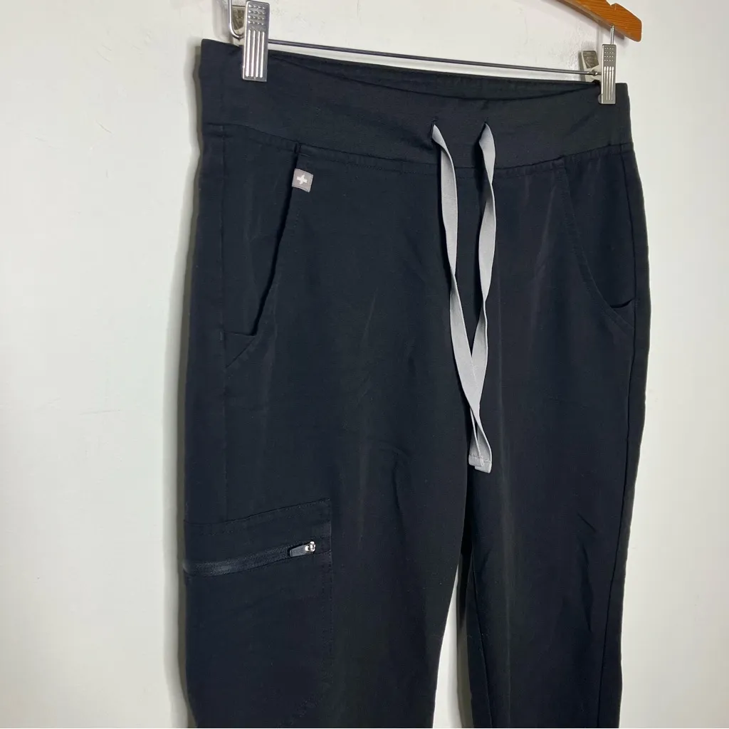 Figs Zamora jogger scrub pants black technical collection‎ women’s size small - Image 5