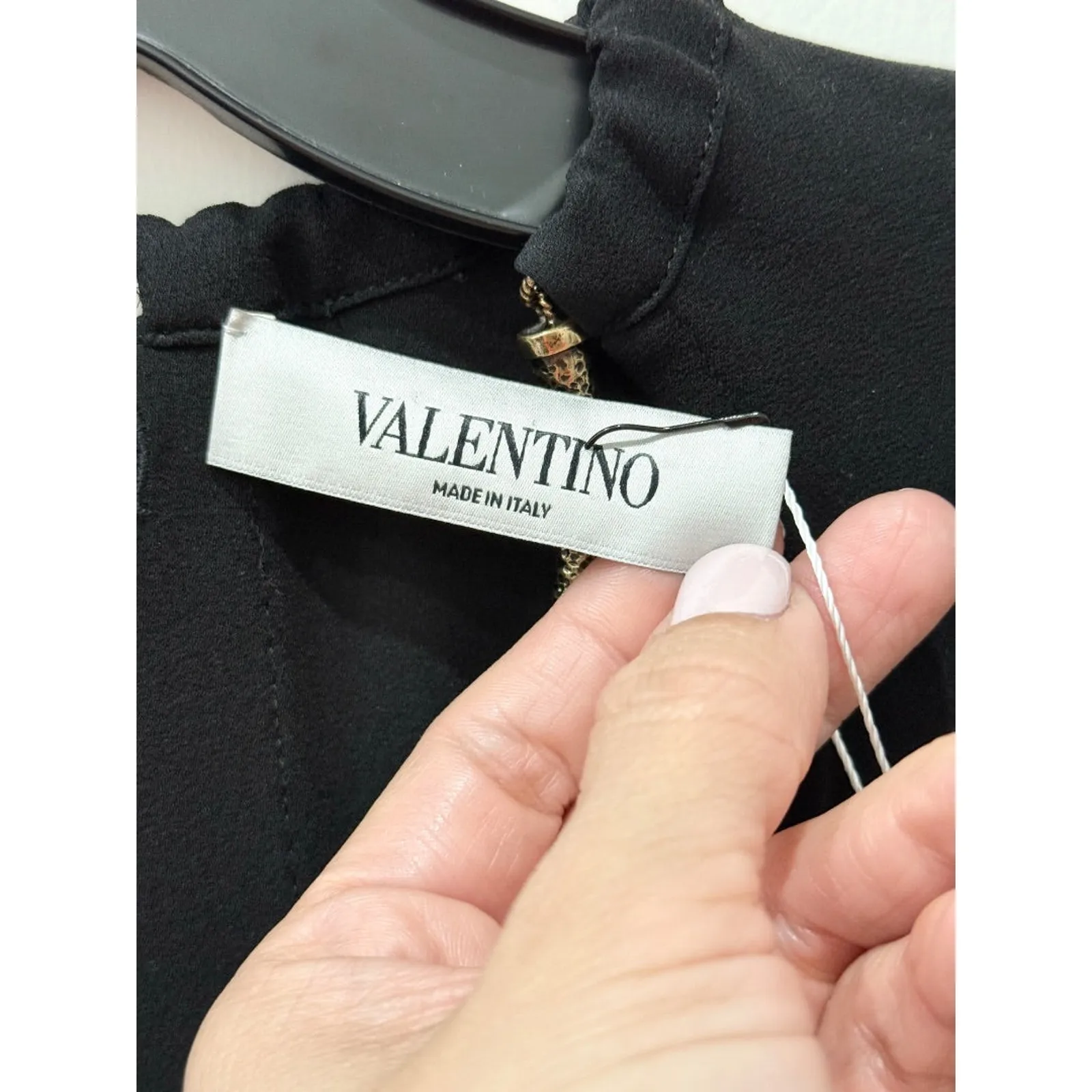 Valentino Garavani Tunic Blouse with Tribal Mask Necklace Black IT 46 / US 14 - Image 3