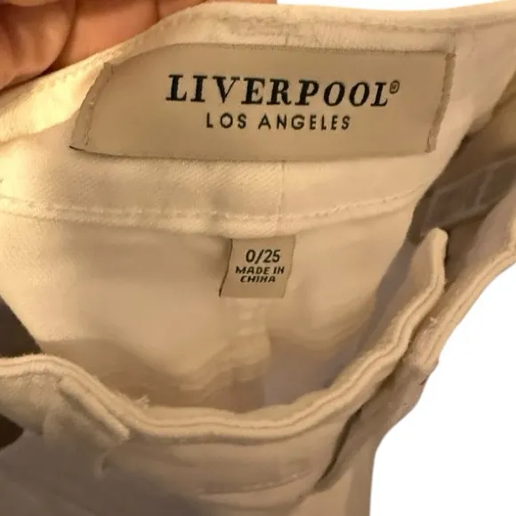 Liverpool Los Angeles White Jeans nwt‎ - Image 6
