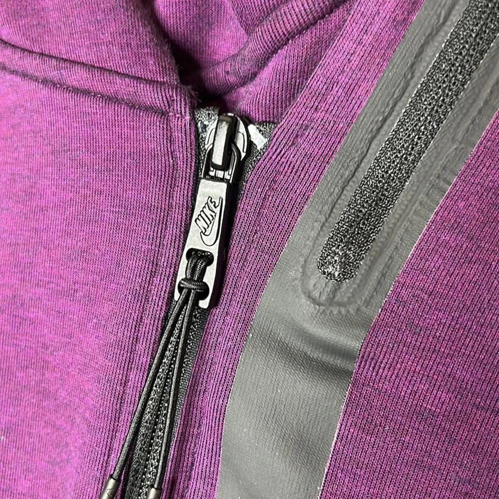 Nike Purple Vest Full Zip Heavy Sleeveless Hooded Sweater Womens Size Small - Image 5