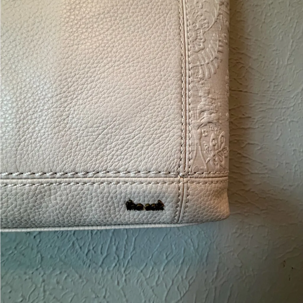 The Sak White Shoulder Bag - Image 4