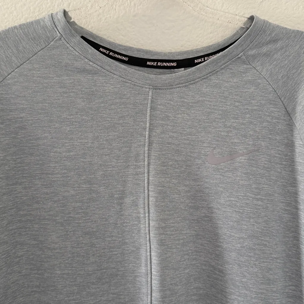 Nike Dry-Fit Long Sleeve Top - Image 7