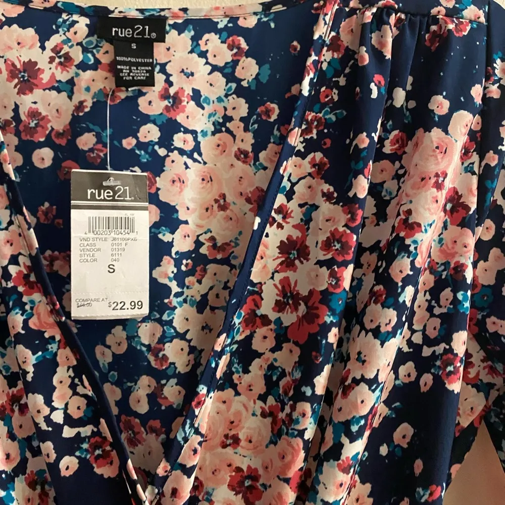 Rue 21 Women’s Dress S Small Floral Pattern Navy Blue Pink Red V Neck Bust 34” - Image 4