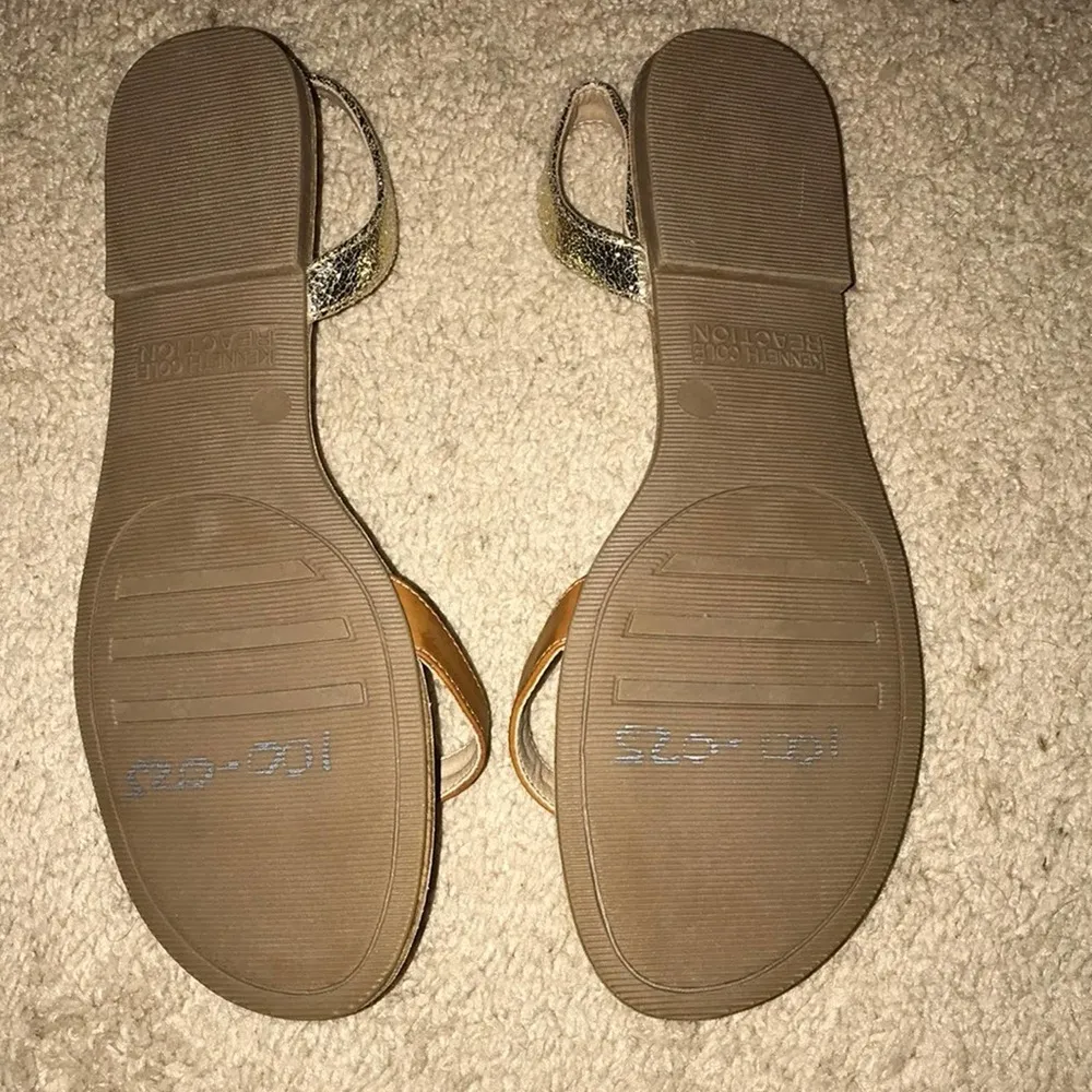 KENNETH COLE REACTION LIGHT BROWN & GOLD SANDALS SIZE 10 MEDIUM - Image 4