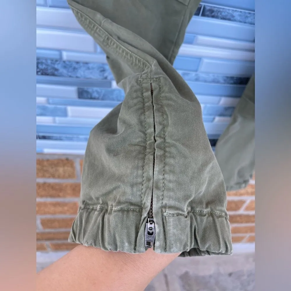 NILI LOTAN Cropped Military Pant in Camo size 4 Green - Image 8