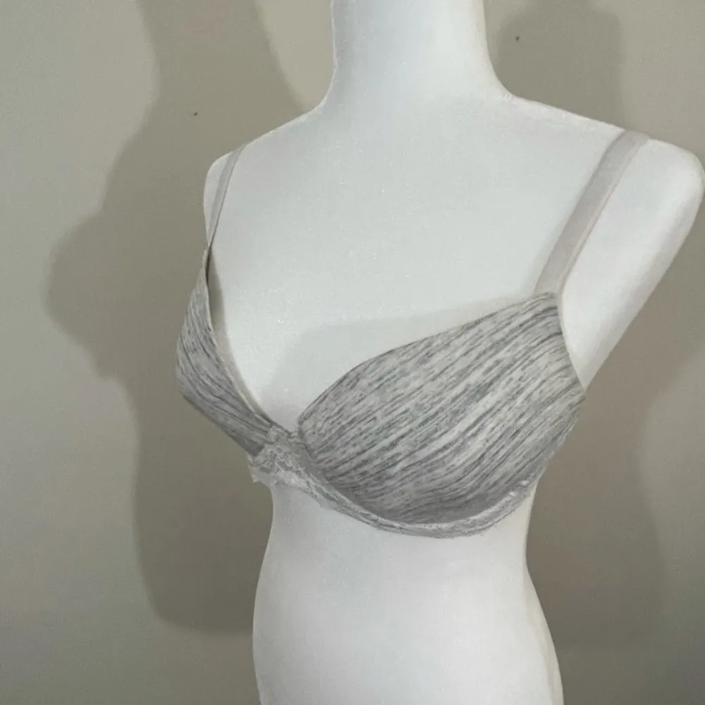 Gilligan & O Malley  sz 36 C bra heather gray EUC - Image 5