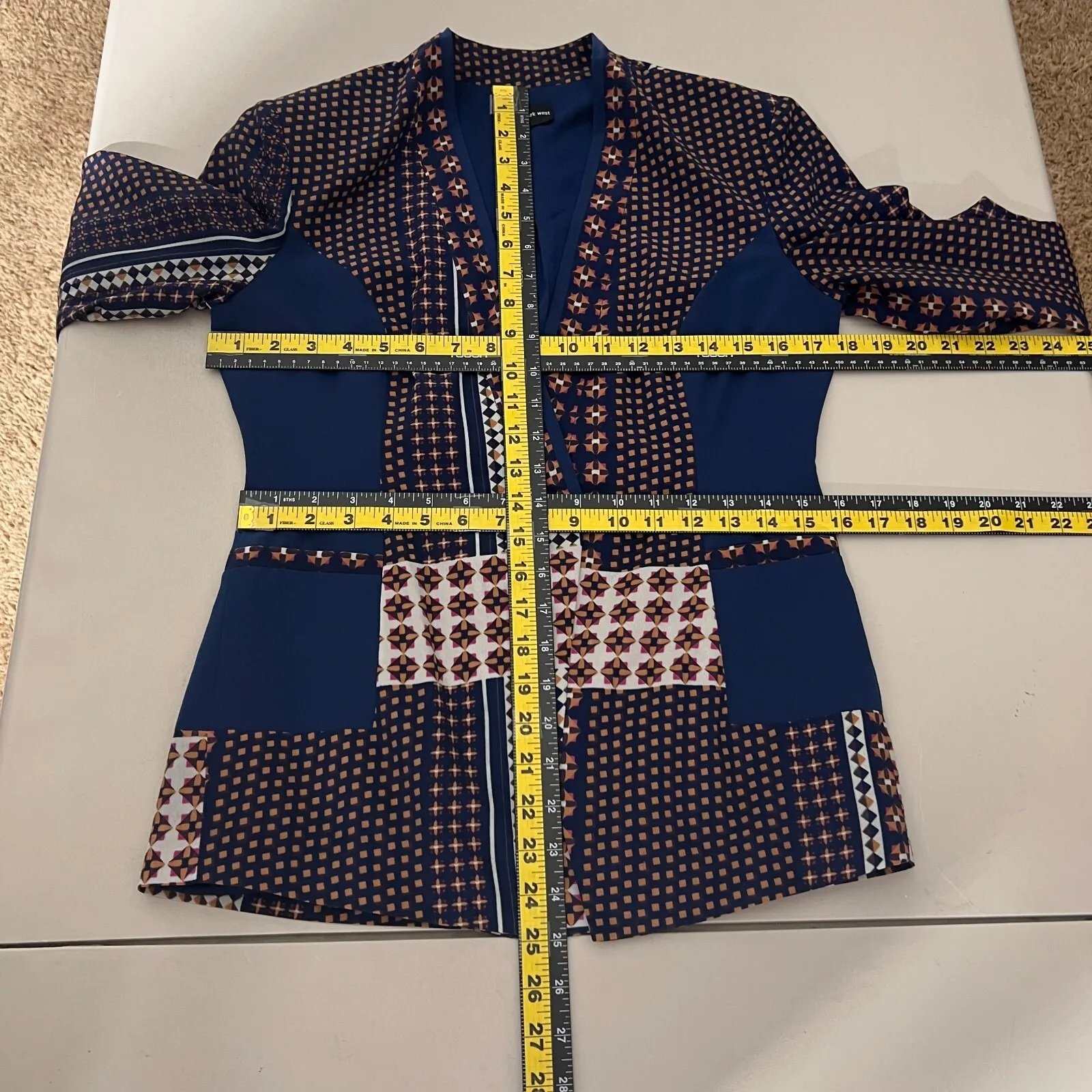 Central Park West Blazer Jacket Womens Small Navy Blue 100% Silk Geometric Open - Image 2