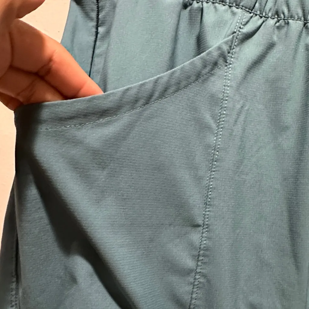 Patagonia Women's Teal Joggers - Image 5