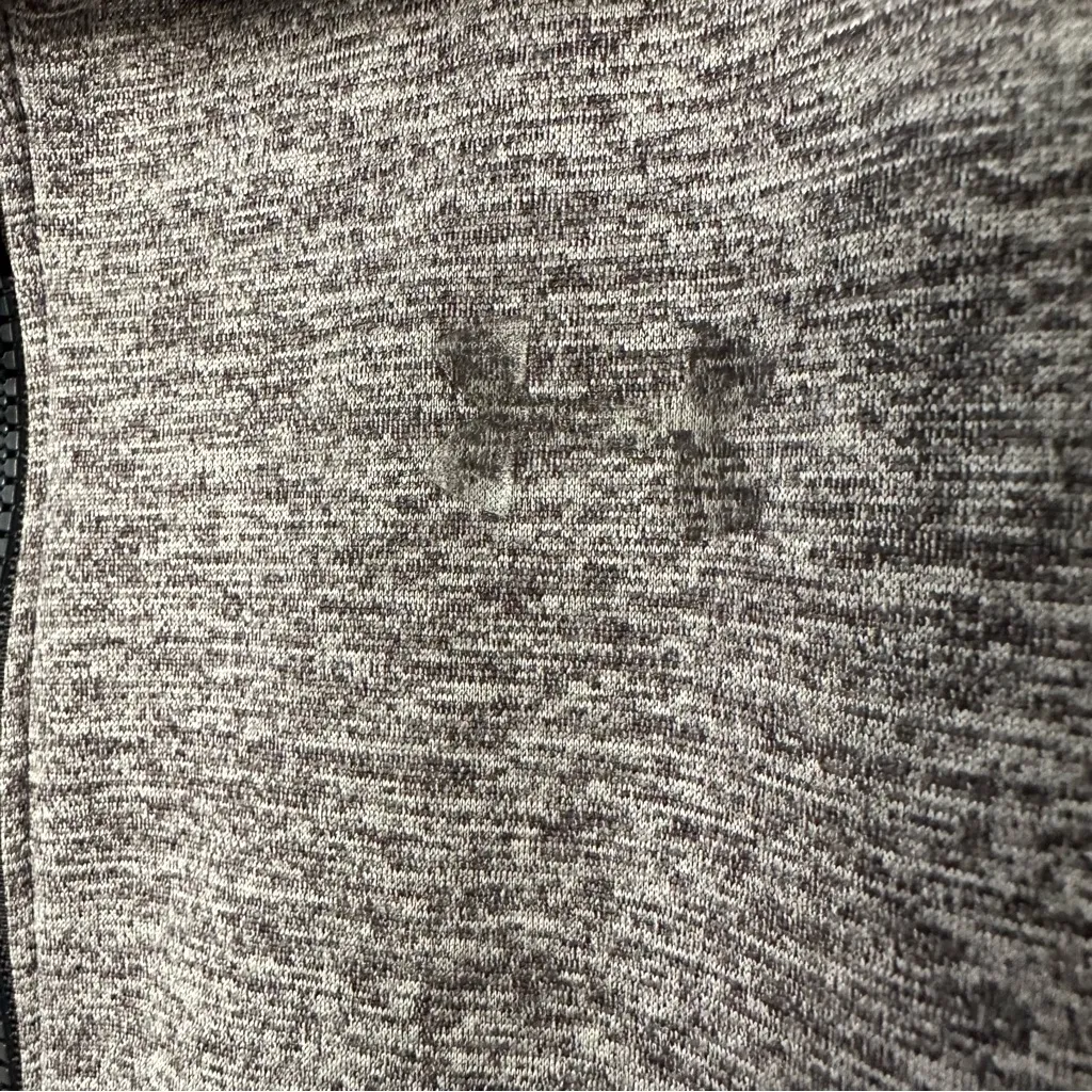 Under Armour  Heathered Gray 2-Way Zip-Up Jacket size Medium - Image 3