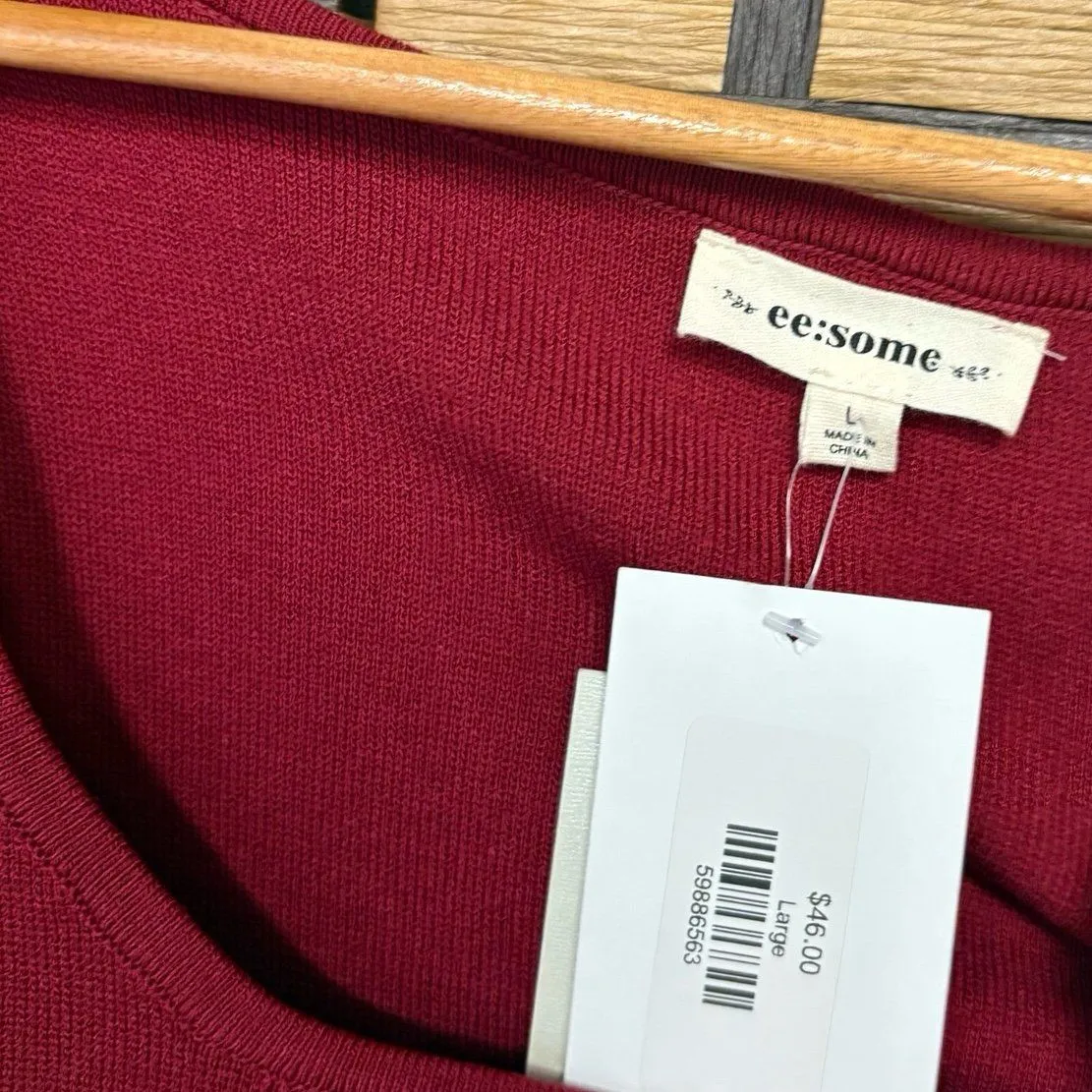 Ee:some‎ Burgundy Crop Top Size Large Red - Image 6
