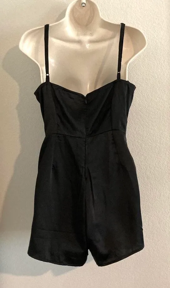 Like new  Lozay black romper. Mint! - Image 5