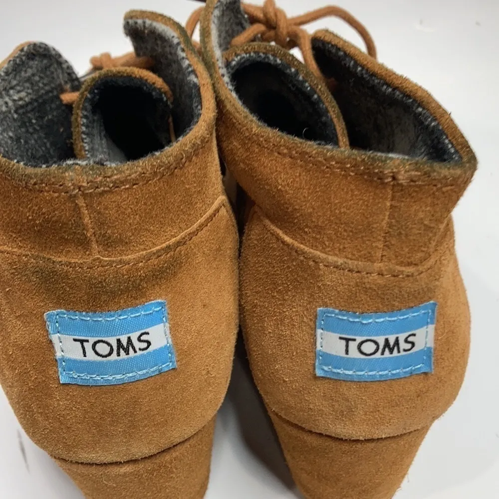 Toms‎ suede desert wedge Booties in chestnut size 8.5 - Image 7