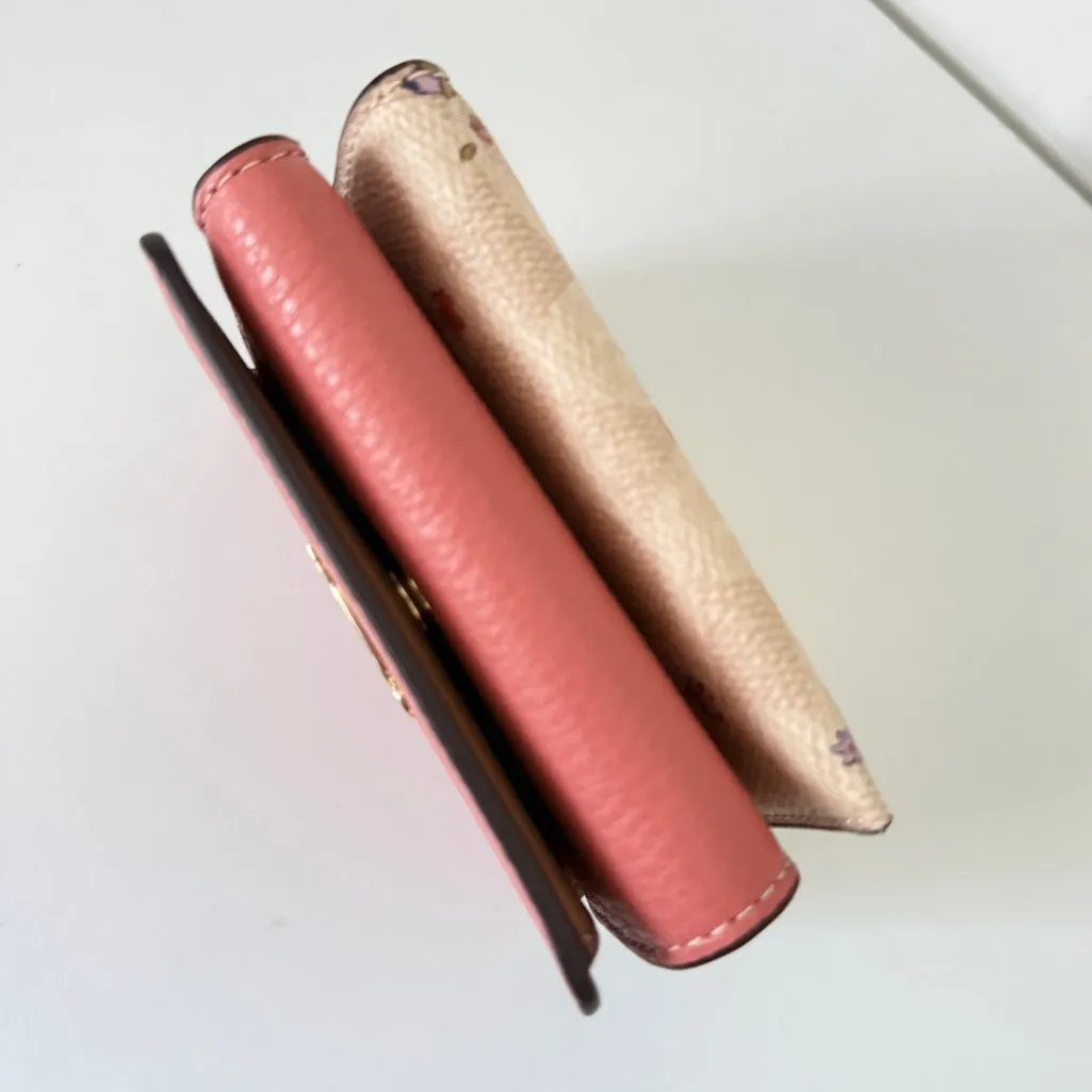 Coach Card Holder Wallet In Signature Canvas with Floral Print - Image 6
