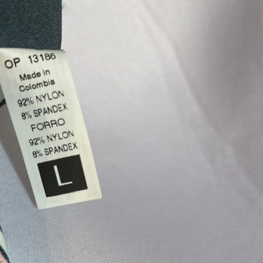 Maaji Bahamas sunset Bandeau tropical bikini top halter soft cup swimwear size L - Image 2