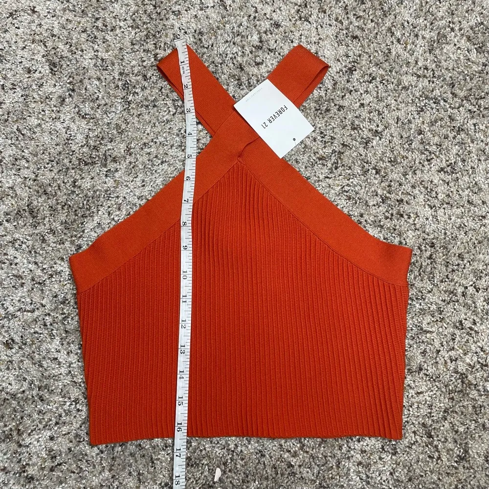 Sweater Knit Crisscross Halter Crop Top in Pompeian Red Small NWT - Image 7