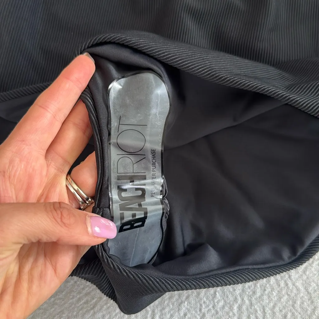 Beach Riot Tropez One Piece Black, Size Large , $178 - Image 13